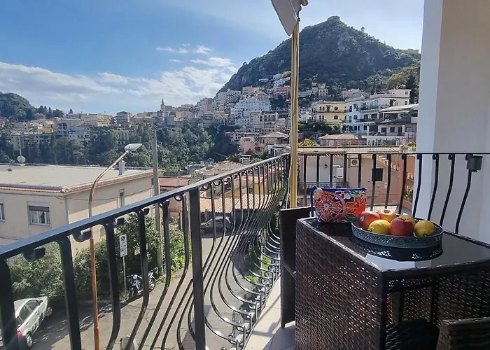 アパートホテル Leda 3*