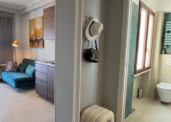 Leda タオルミーナ